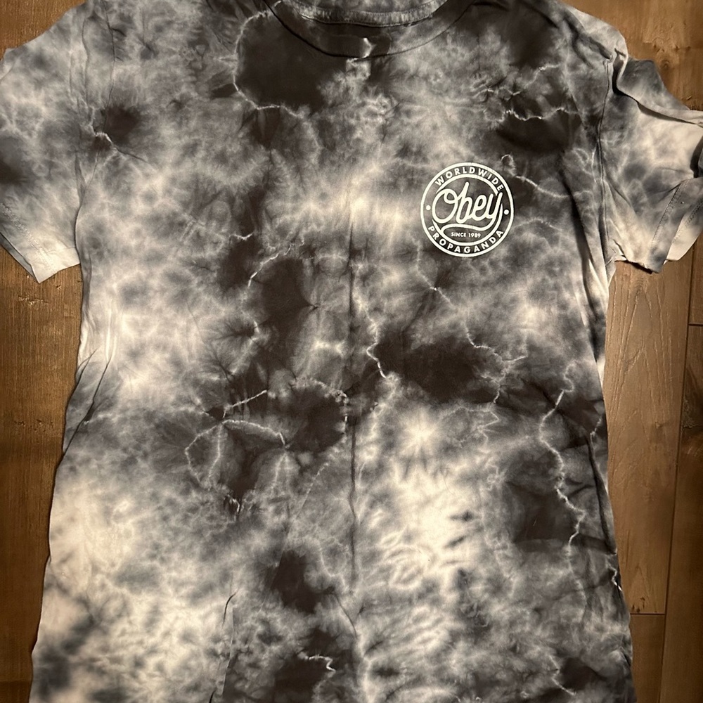 (3/$25) Obey Tshirt Size Small